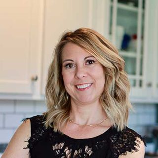 Nicole, VENTURE REALTY PARTNERS
