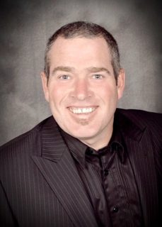 Lee, Royal LePage hallmark